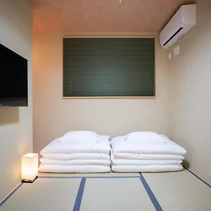 Onya Kaede Japan